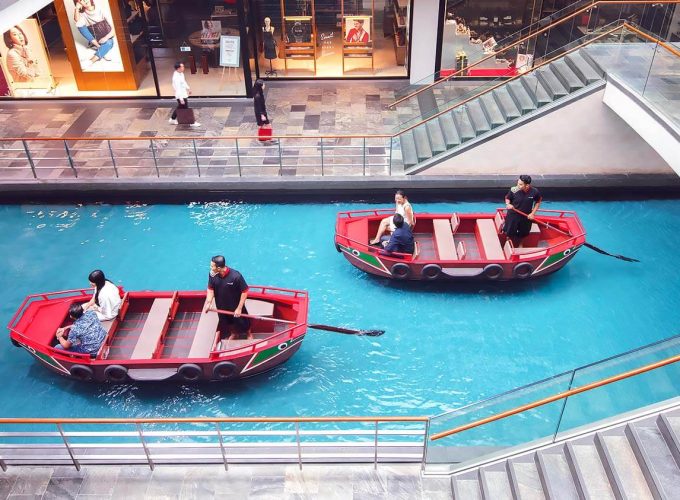Sampan Boat Ride at Marina Bay Sands | Singapore